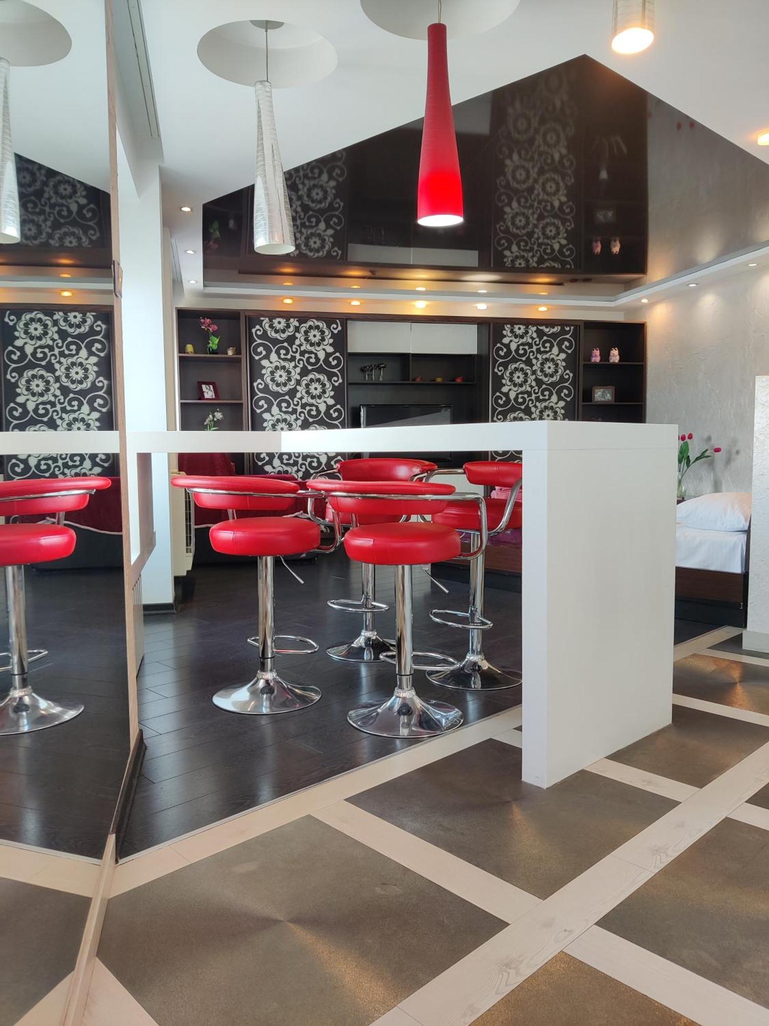 Real Home Apartmens - Podil Promenade キエフ 部屋 写真