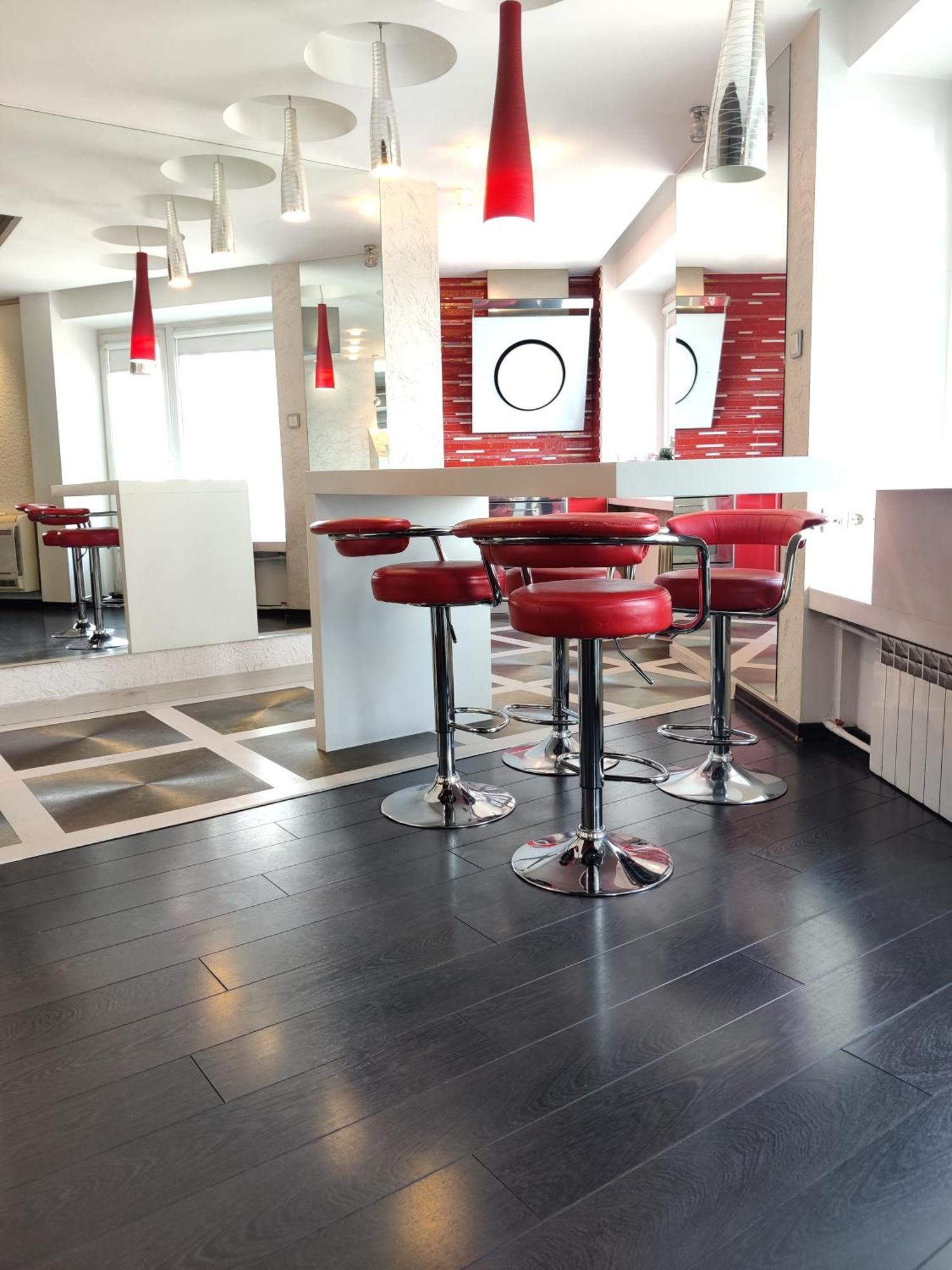 Real Home Apartmens - Podil Promenade キエフ 部屋 写真